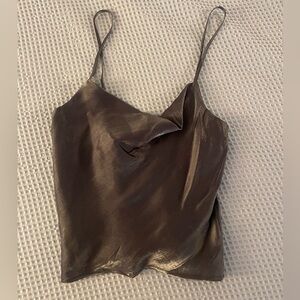 Elegant Silver / Pewter Top